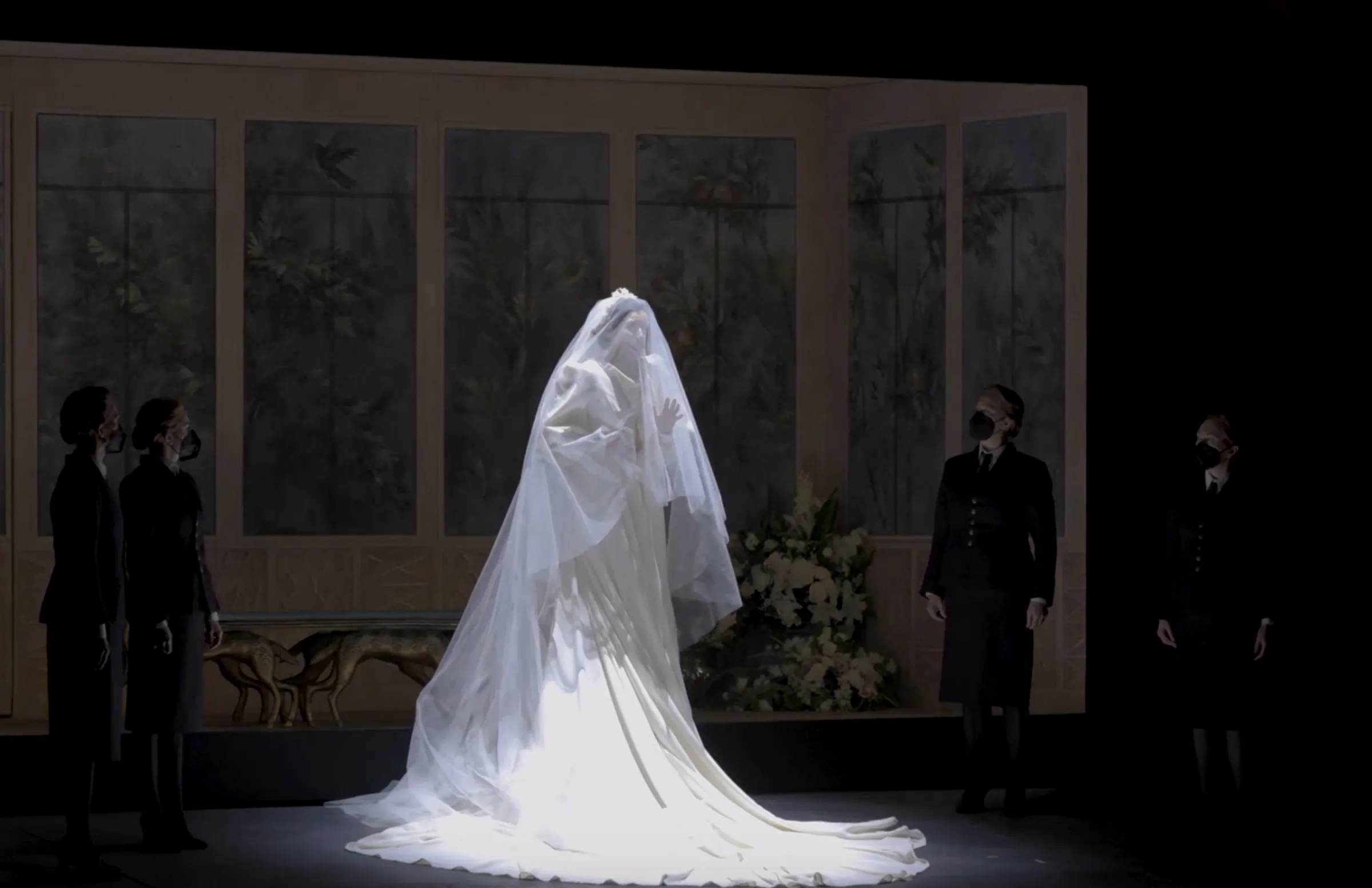 I Capuleti e I Montecchi Teatro alla Scala Milano, Costume Design by Petra Reinhardt ©Teatro-alla-Scala