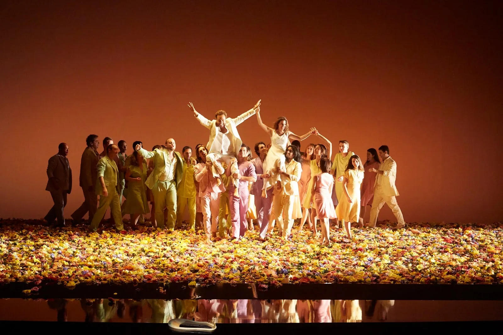 ORFEO Opera de Lausanne, Costume Design by Petra Reinhardt