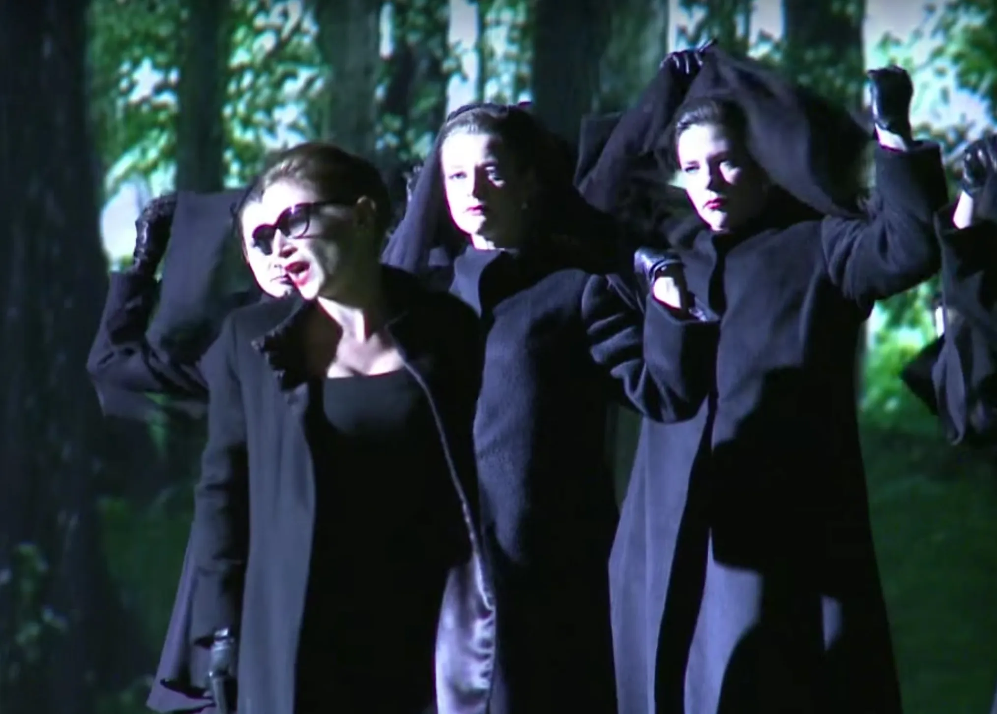 DIE ZAUBERFLOTE Festspielhaus Baden Baden  Opera National de Paris, Bastille, Costume Design by Petra Reinhardt