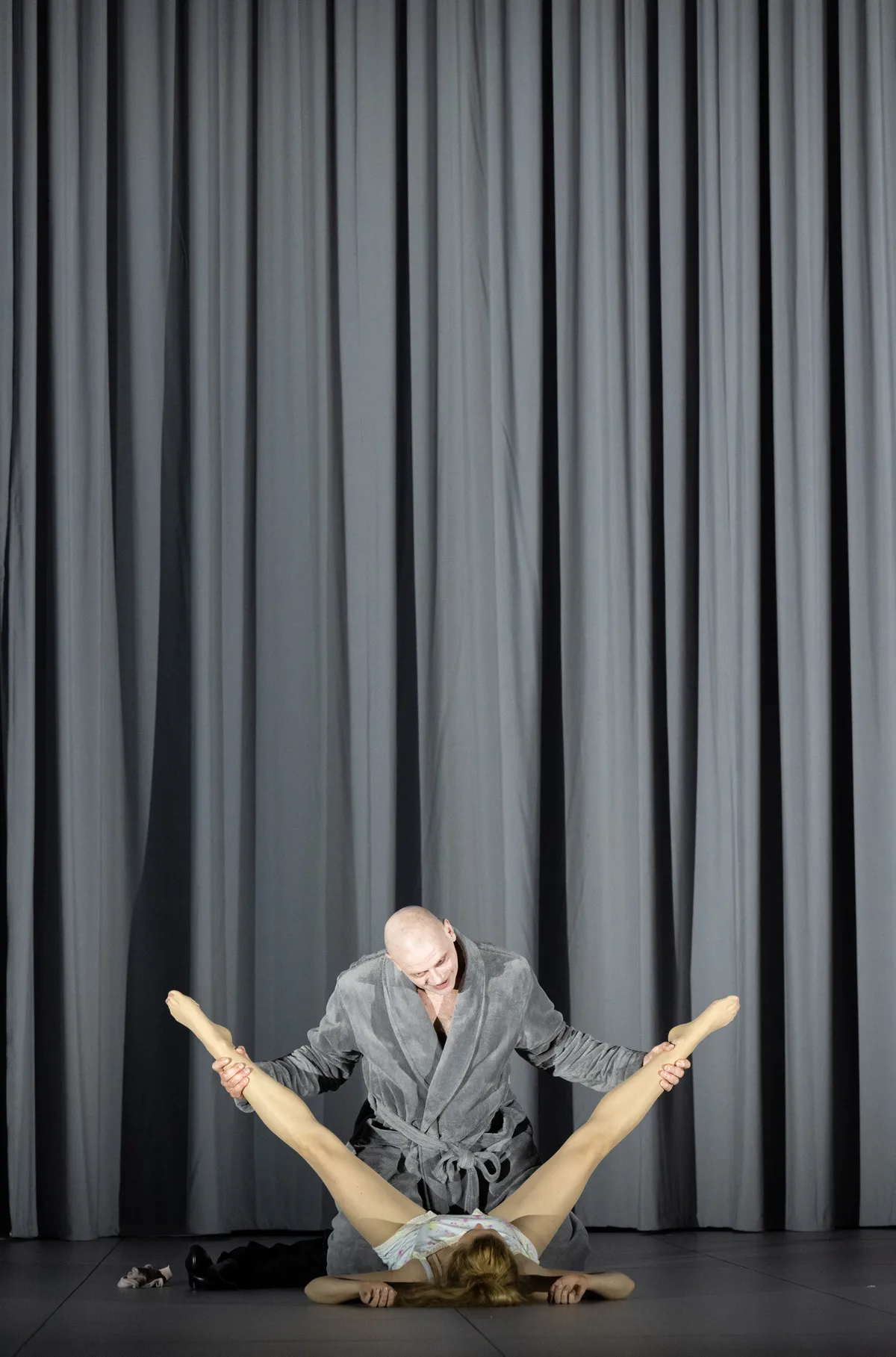 BLUTHAUS Bayerische Staatsoper, Bayerisches Staatsschauspiel Munchen, Costume Design by Petra Reinhardt