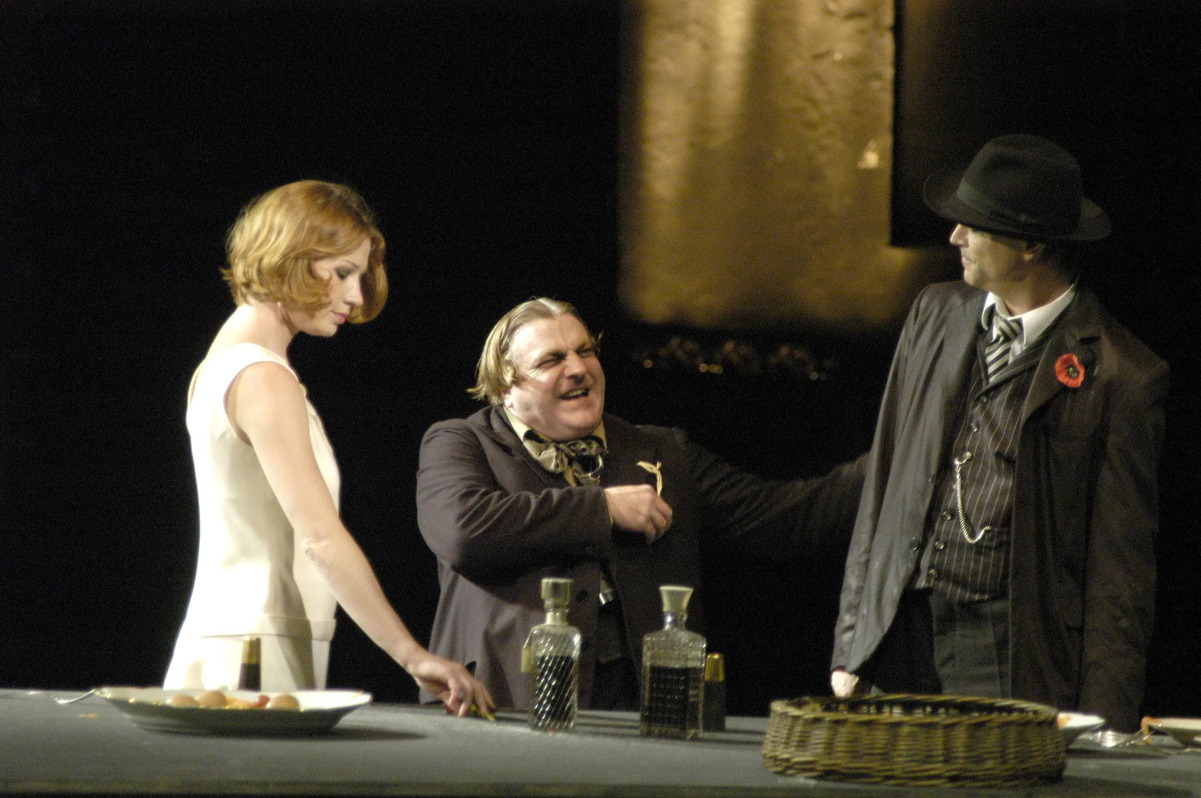 DIE DREIGROSCHENOPER Admiralspalast Berlin, Costume Design by Petra Reinhardt