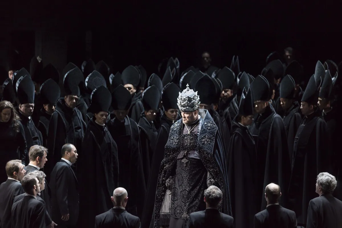 DON CARLO Opera National du Rhin, Strassbourg  Teatro La Fenice, Venezia, Costume Design by Petra Reinhardt