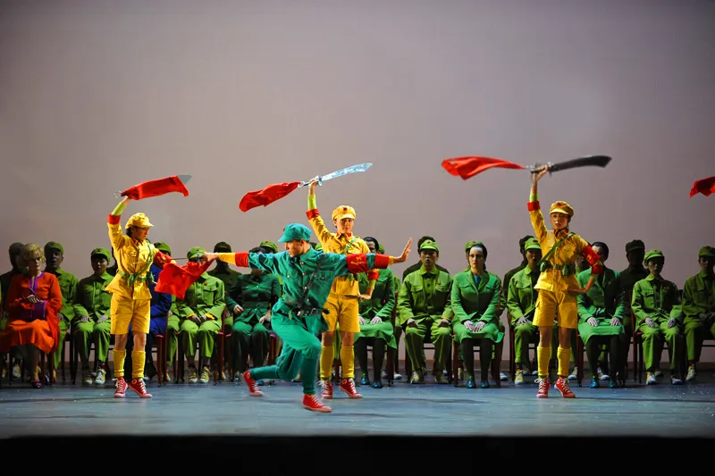 , NIXON IN CHINA Theatre du Chatelet, Paris, Costume Design by Petra Reinhardt