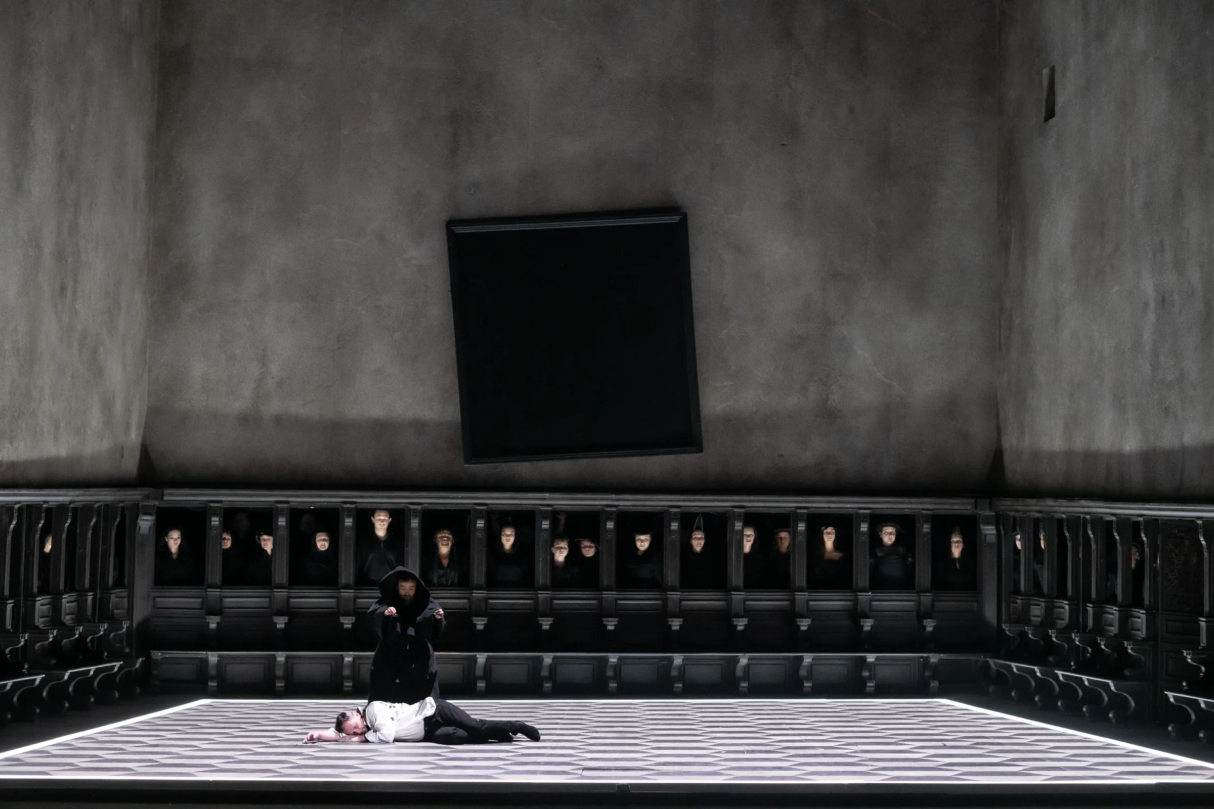 DON CARLO Teatro di San Carlo, Napoli, Costume Design by Petra Reinhardt ©Luciano-Romano