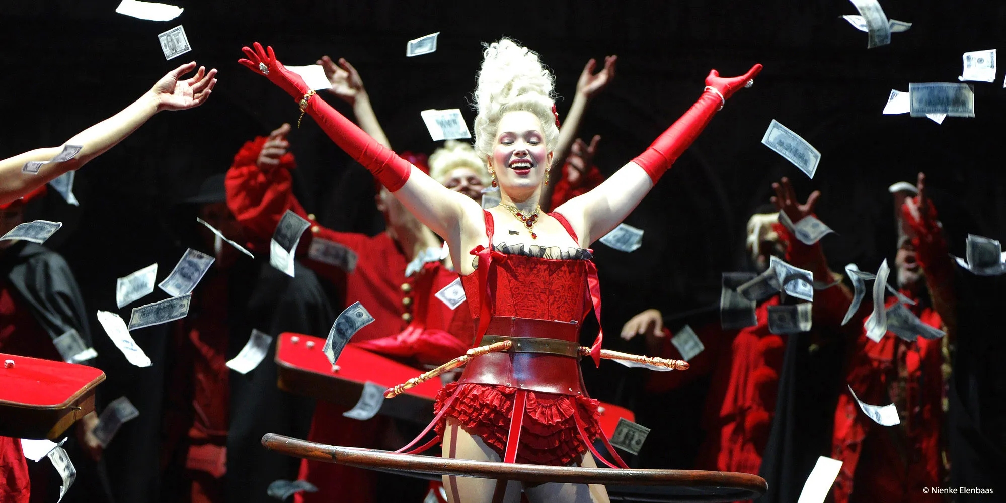 LES FETES VENITIENNES Opera Comique, Paris, Costume Design by Petra Reinhardt ©-Nienke-Elenbaas-