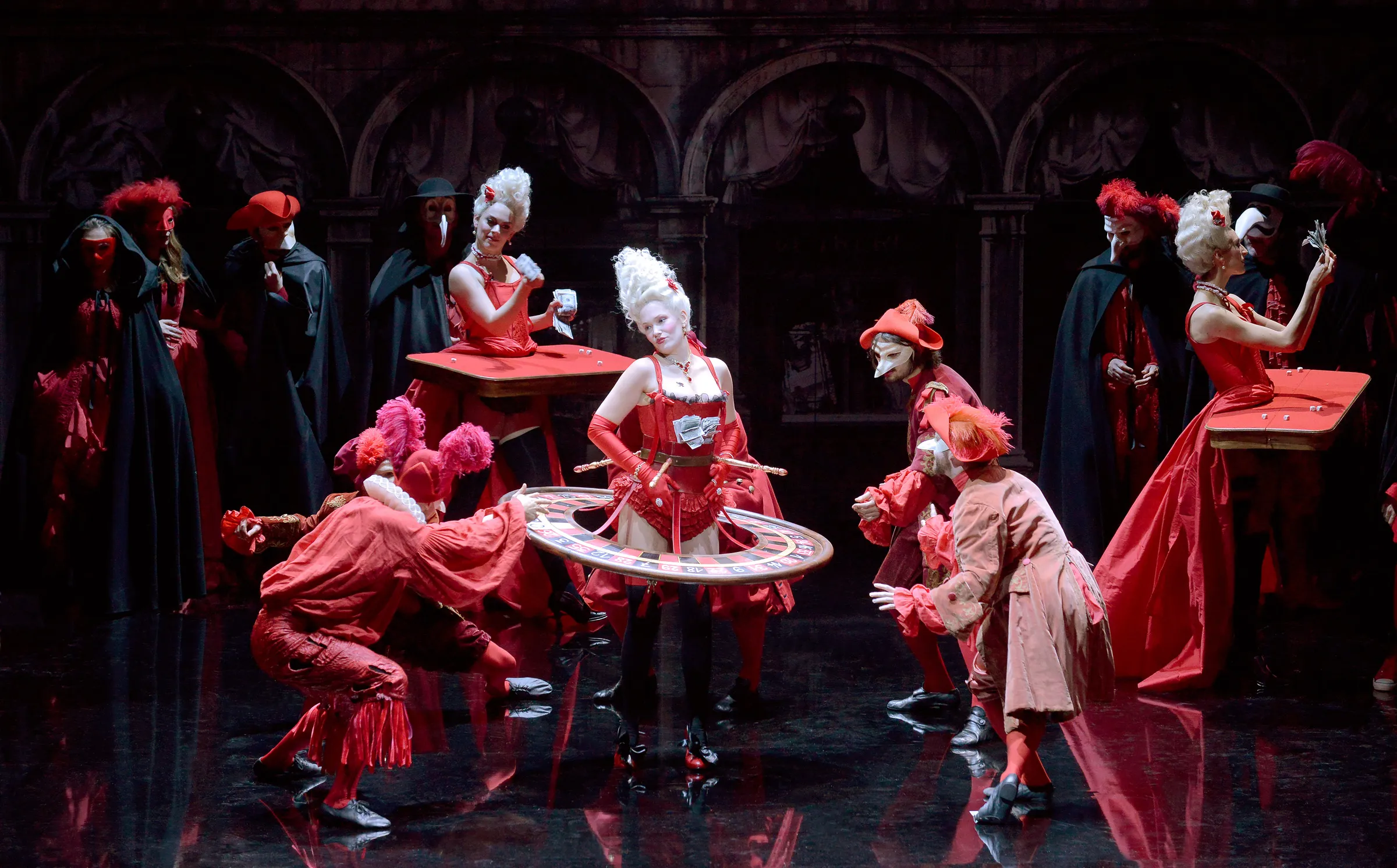 LES FETES VENITIENNES Opera Comique, Paris, Costume Design by Petra Reinhardt ©Vincent-Pontet