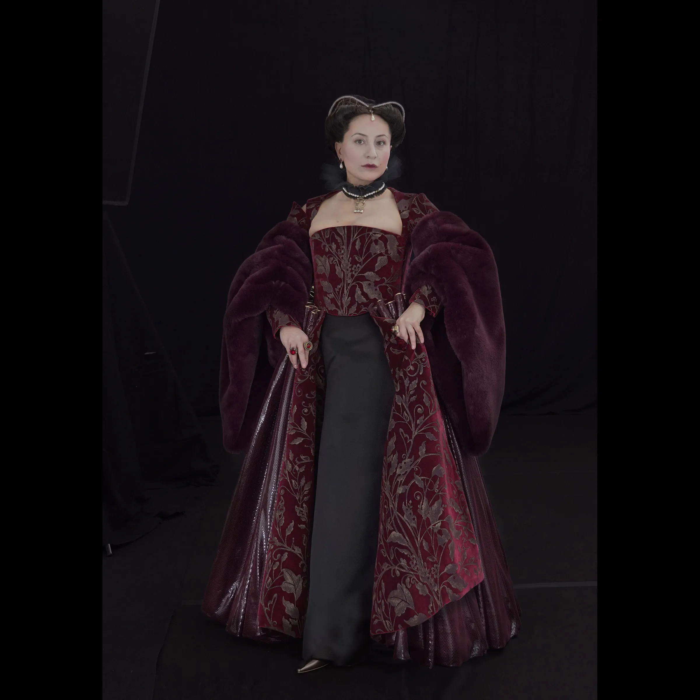 BASTARDA Theatre de La Monnaie, Bruxelles, Costume Design by Petra Reinhardt